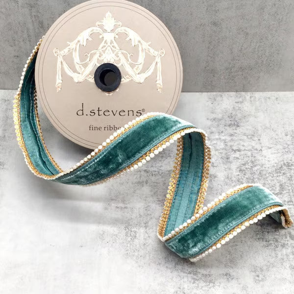 1.5" x 5yds Velvet Pearl Side Trim, Celadon