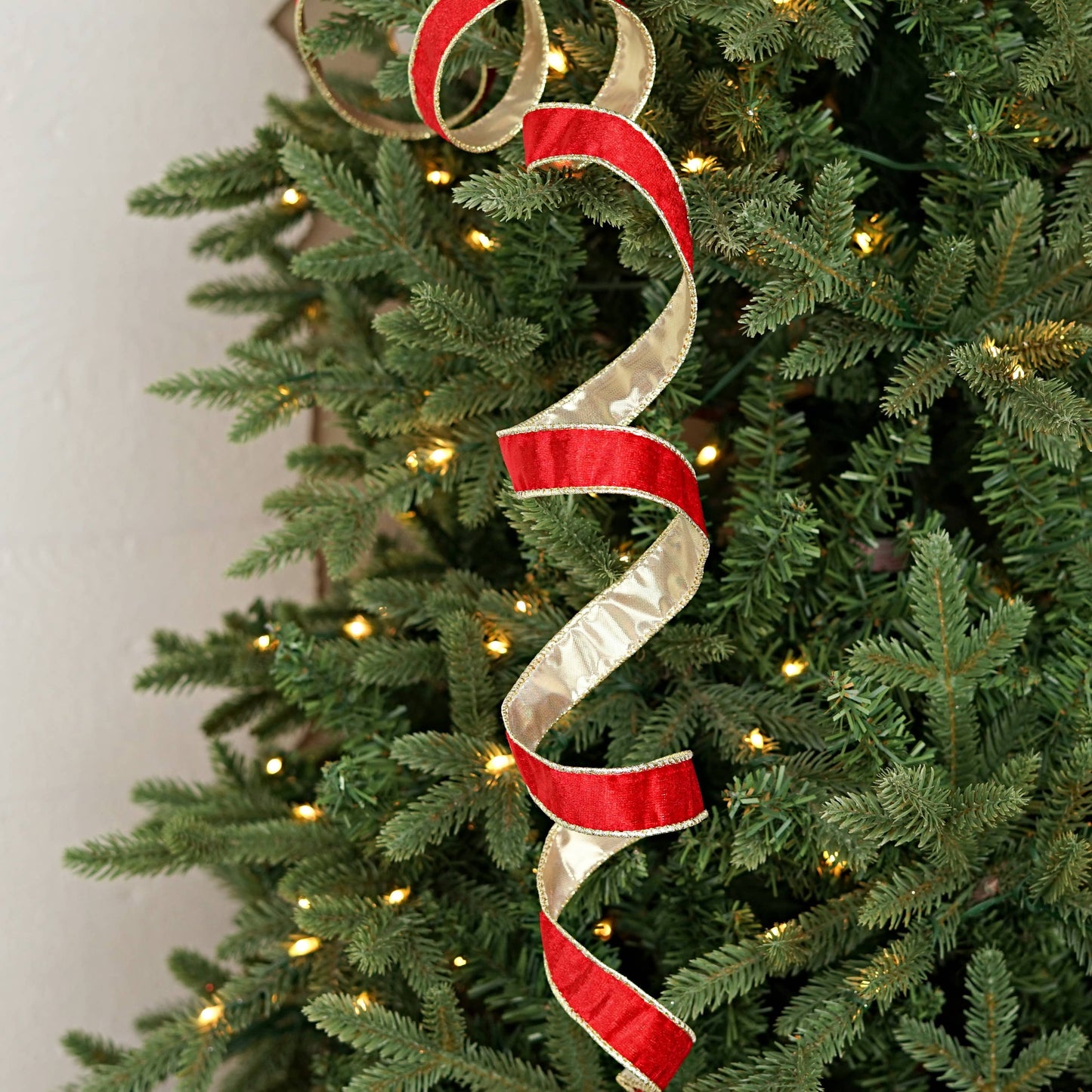 57R1220- Wired Velvet Ribbon-1inx10YD-Red/Gold Wire/Metalic