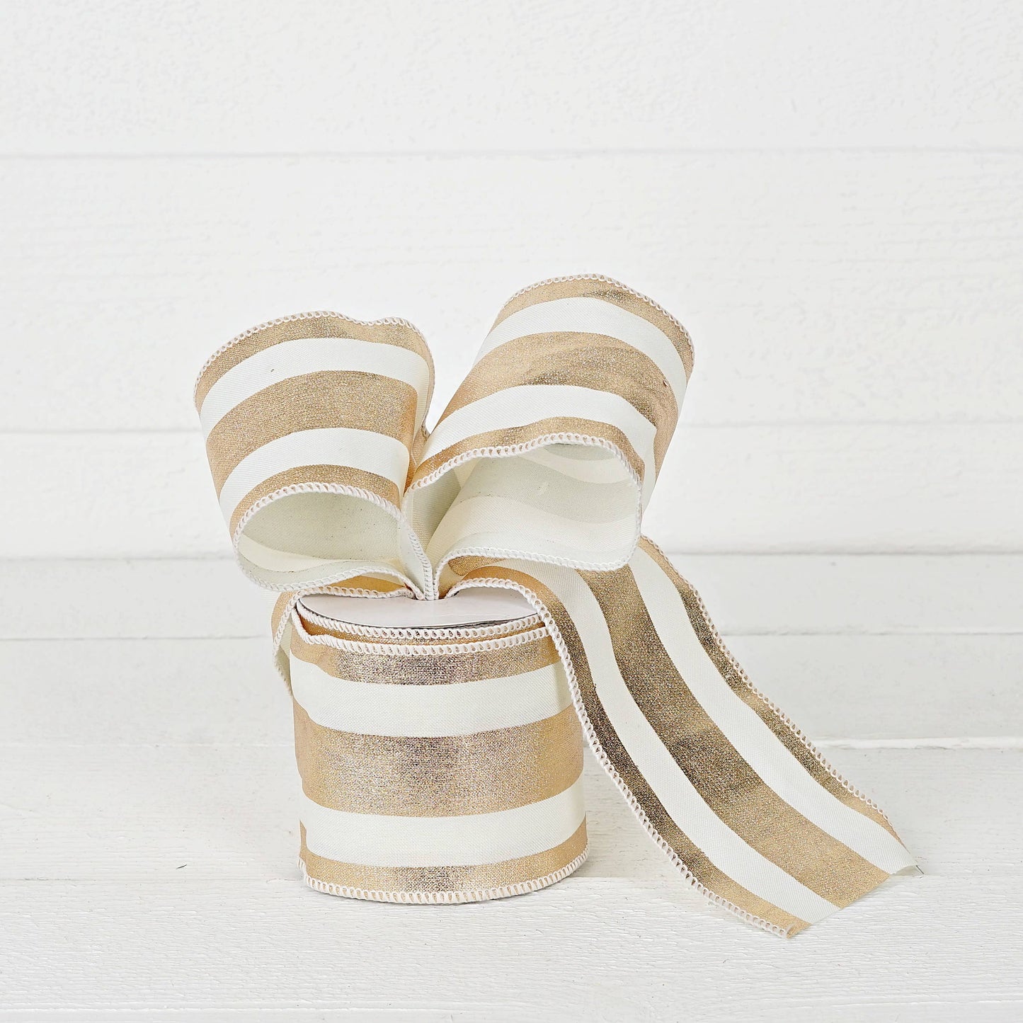 R32957-Wired Ribbon-Fabric-Gold and Cream Strips (4inW)