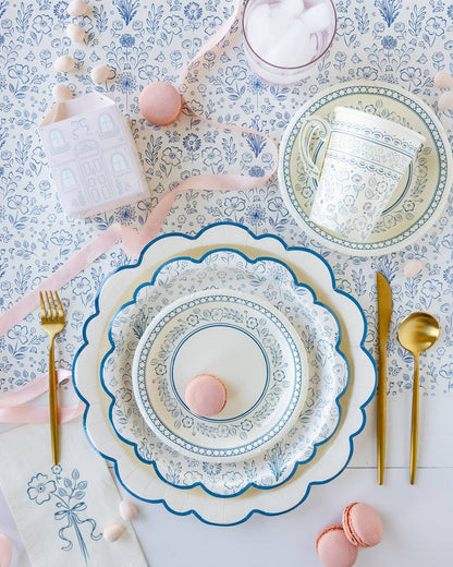 PEM1042 - Pembroke Cream with Blue Edge 12" Paper Plate