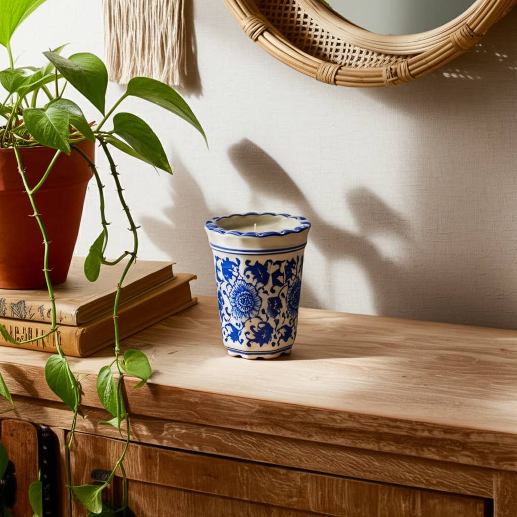 Candle - Blue/White Ceramic Fluted  Chinoiserie, 7 Oz