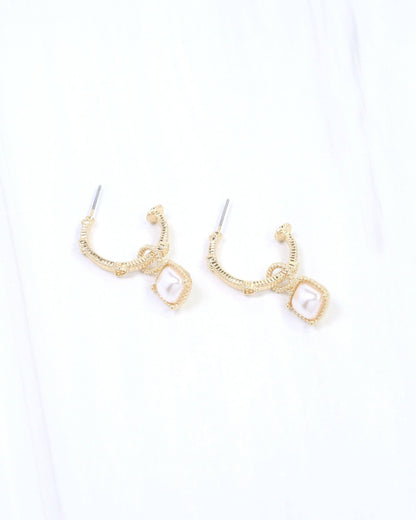 Anika Textured Medium Hoop With Dangle Pearl