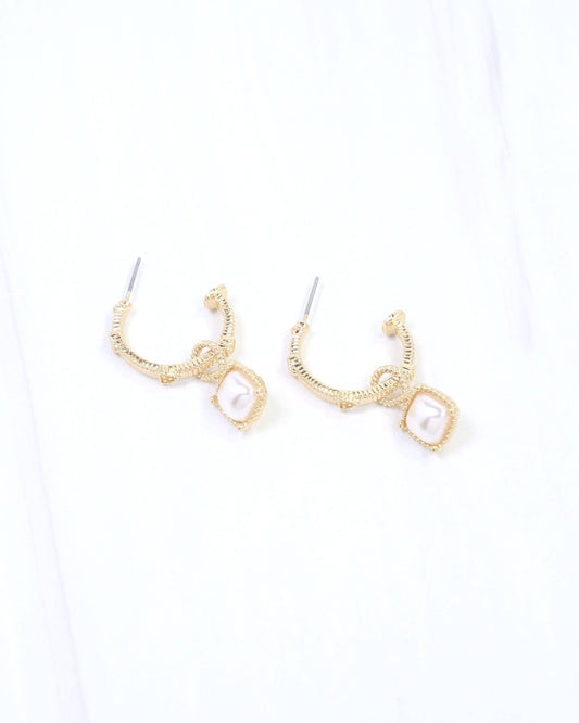Anika Textured Medium Hoop With Dangle Pearl