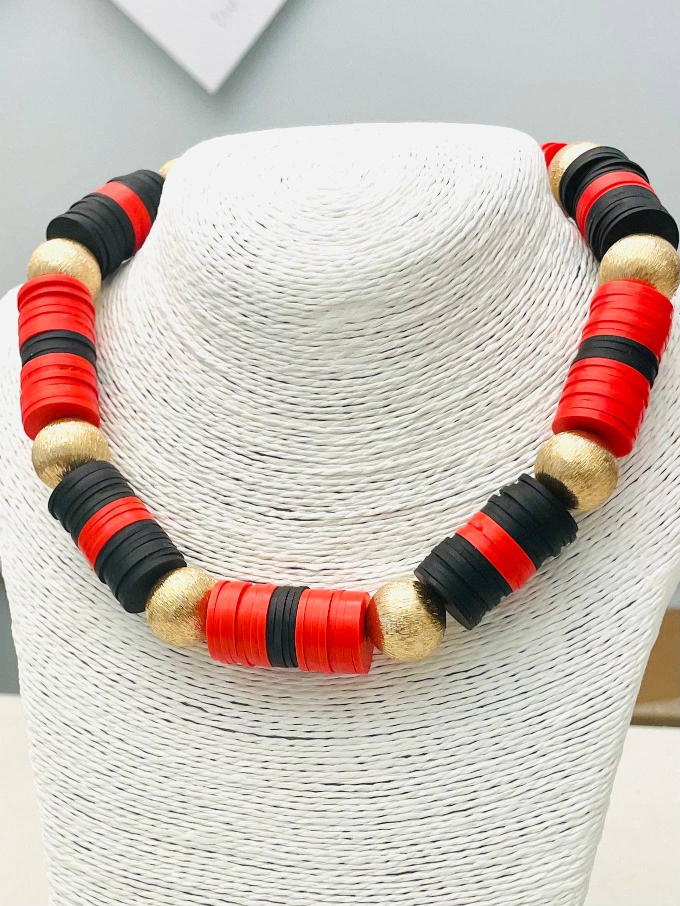 GAME DAY - School Spirit Necklace (black/red)