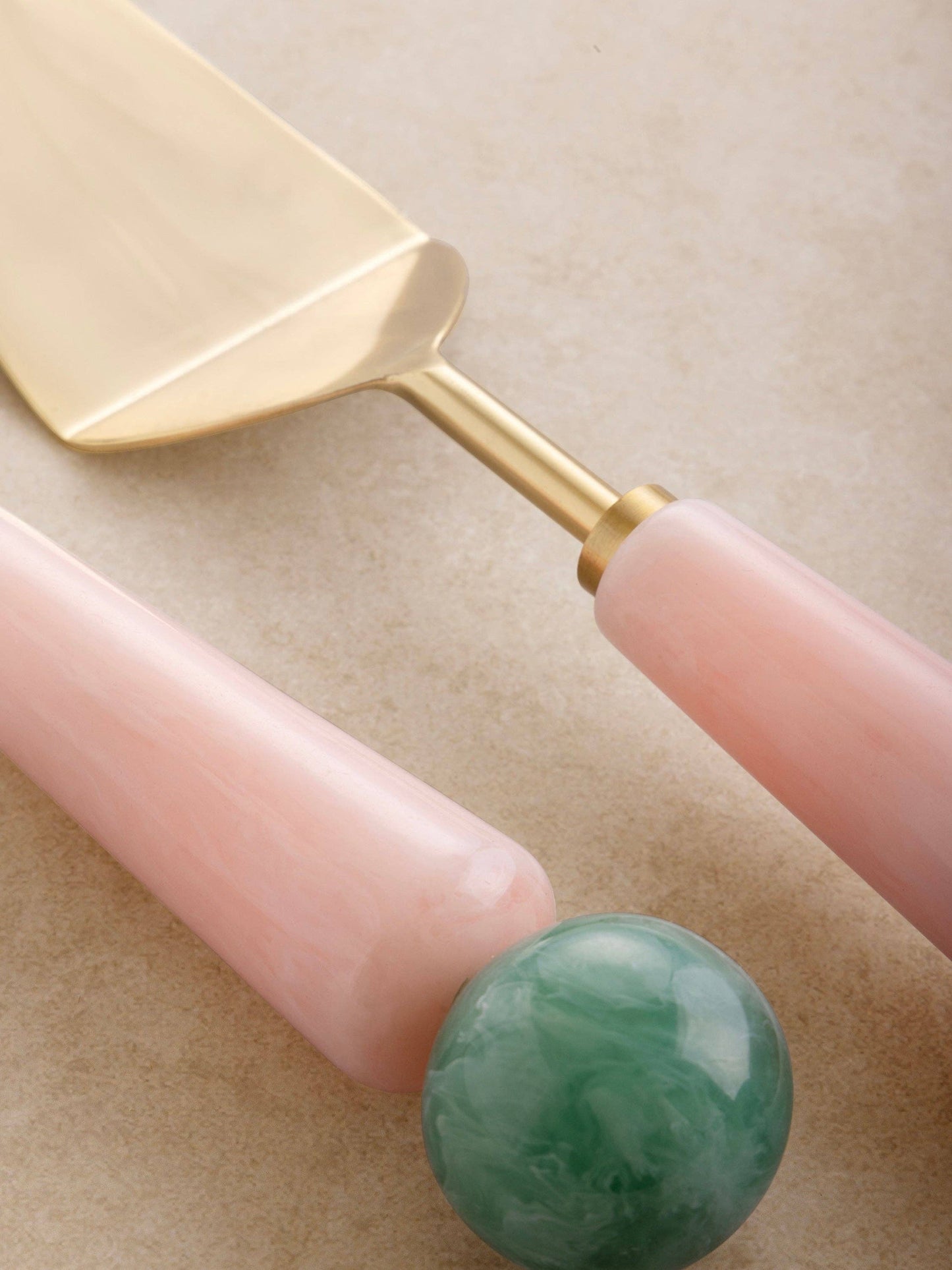 Copenhagen Sculpted Cake Servers Set