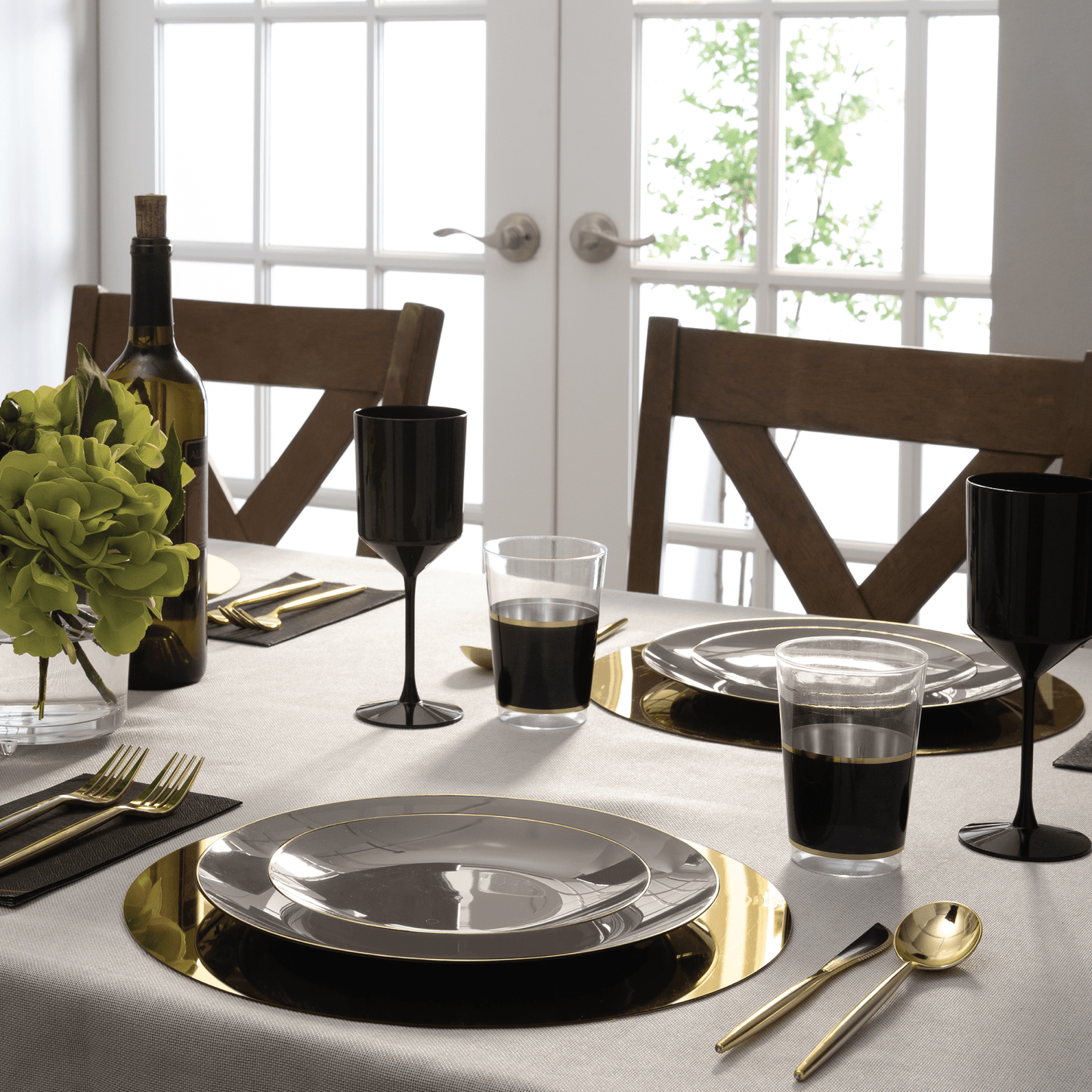Taupe and Gold Round Plastic Plates | 10 Pack