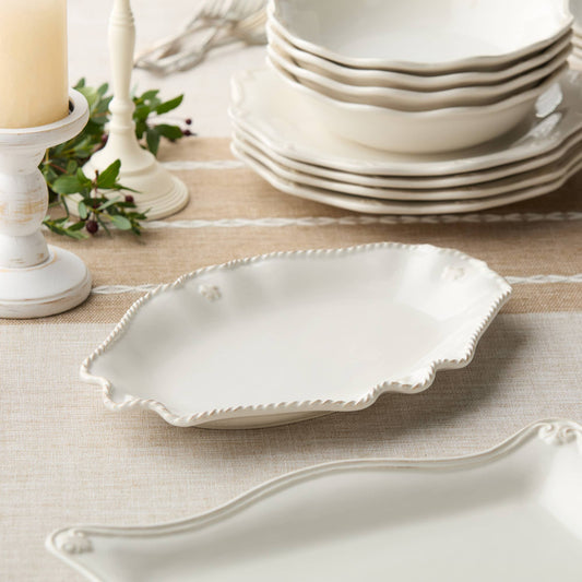 Heritage Small Oval Platter 13" – Timeless Serving Piece
