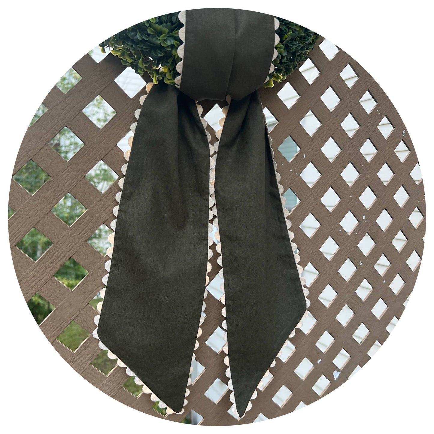 Custom Linen Sashes with Trim 