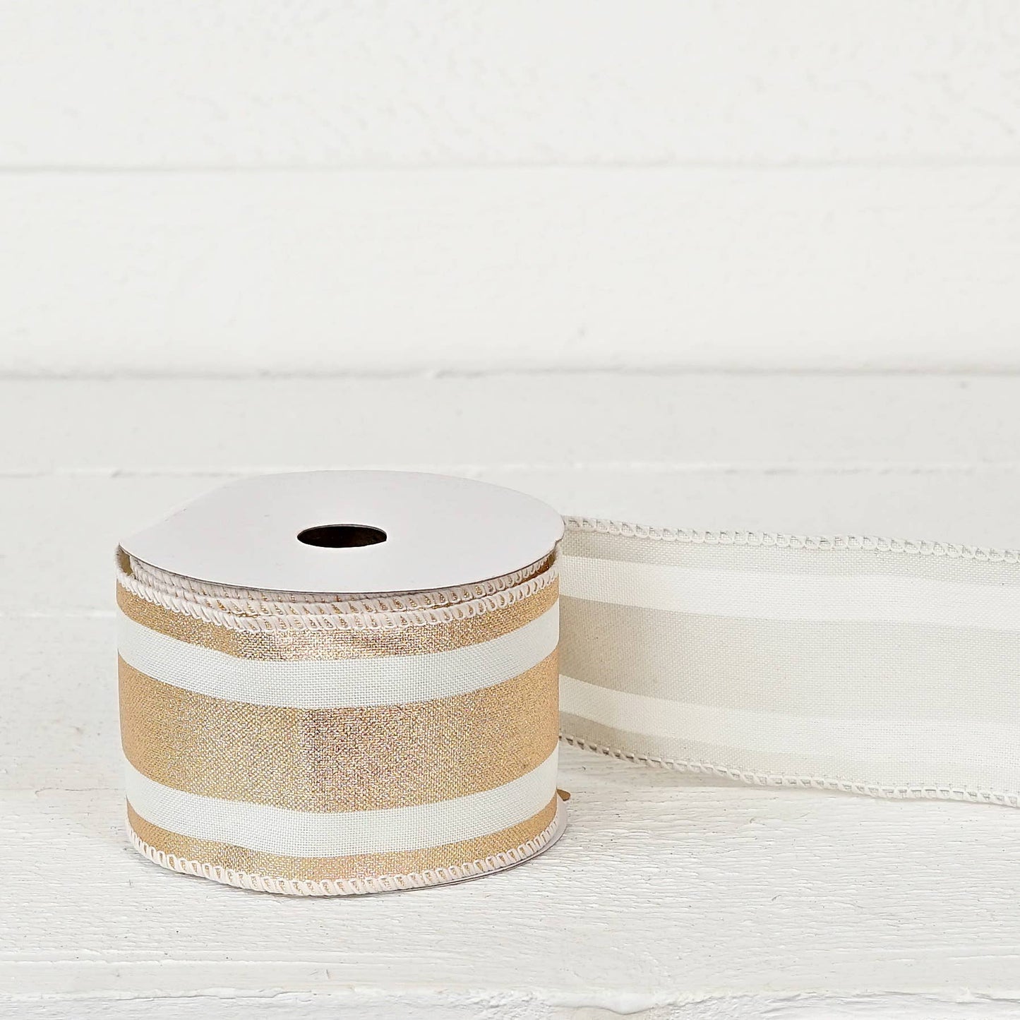 R32917-Wired Ribbon-Fabric-Gold and Cream (2.5inW)