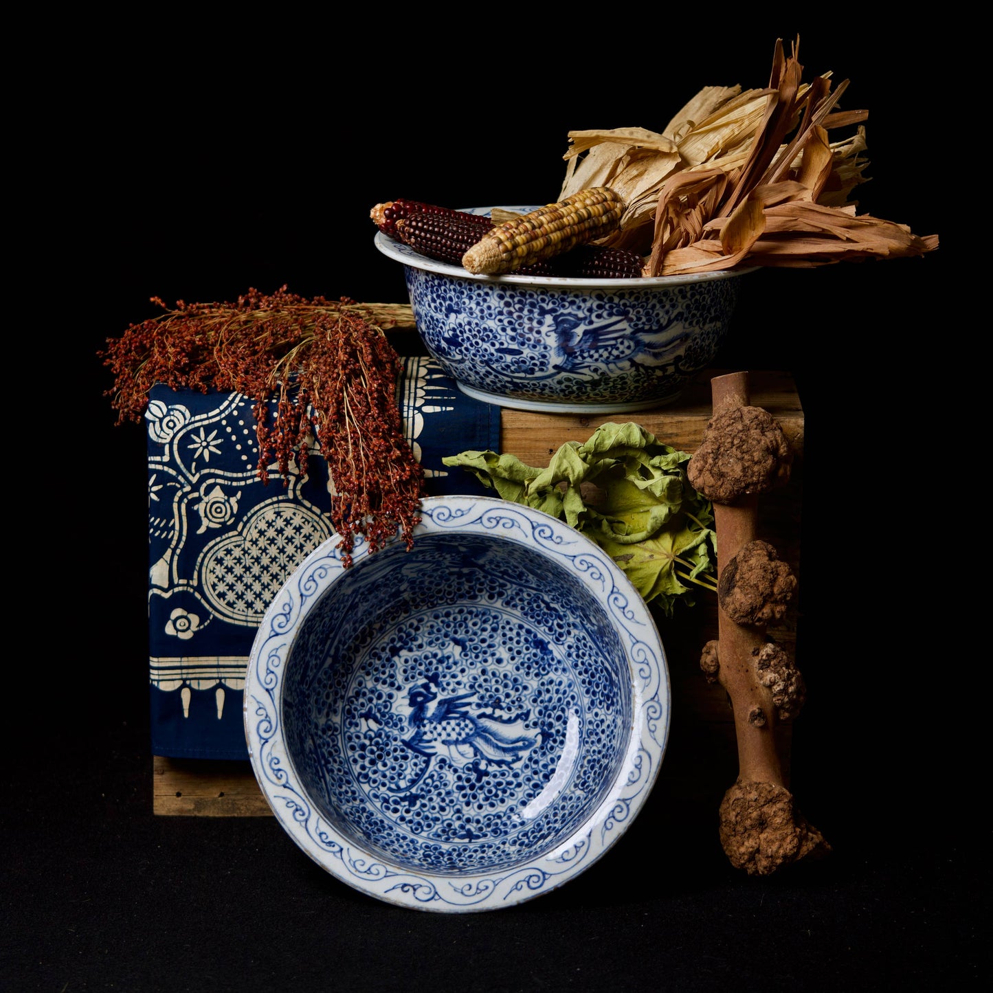 Blue and White Porcelain Phoenix Basin