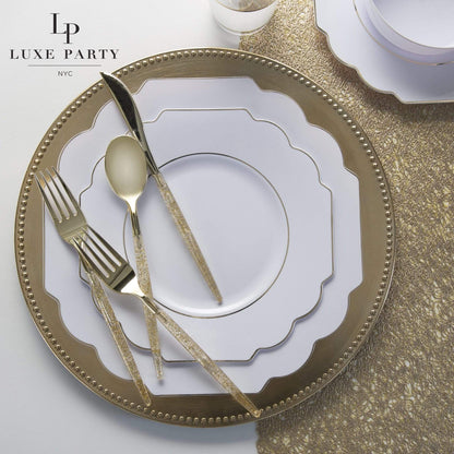 Scalloped Plastic Plates • White • Gold trim | 10 Pack