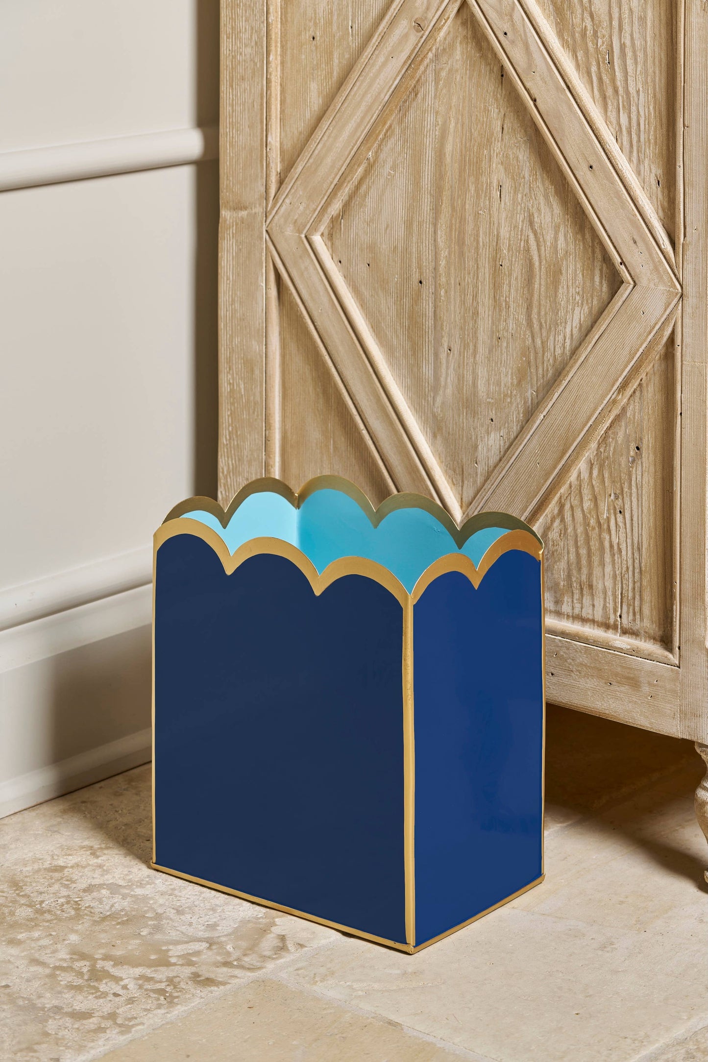 Gracie Scarlett Wastebasket