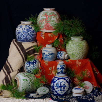 Blue and White Porcelain Playing Children Round Storage Jar