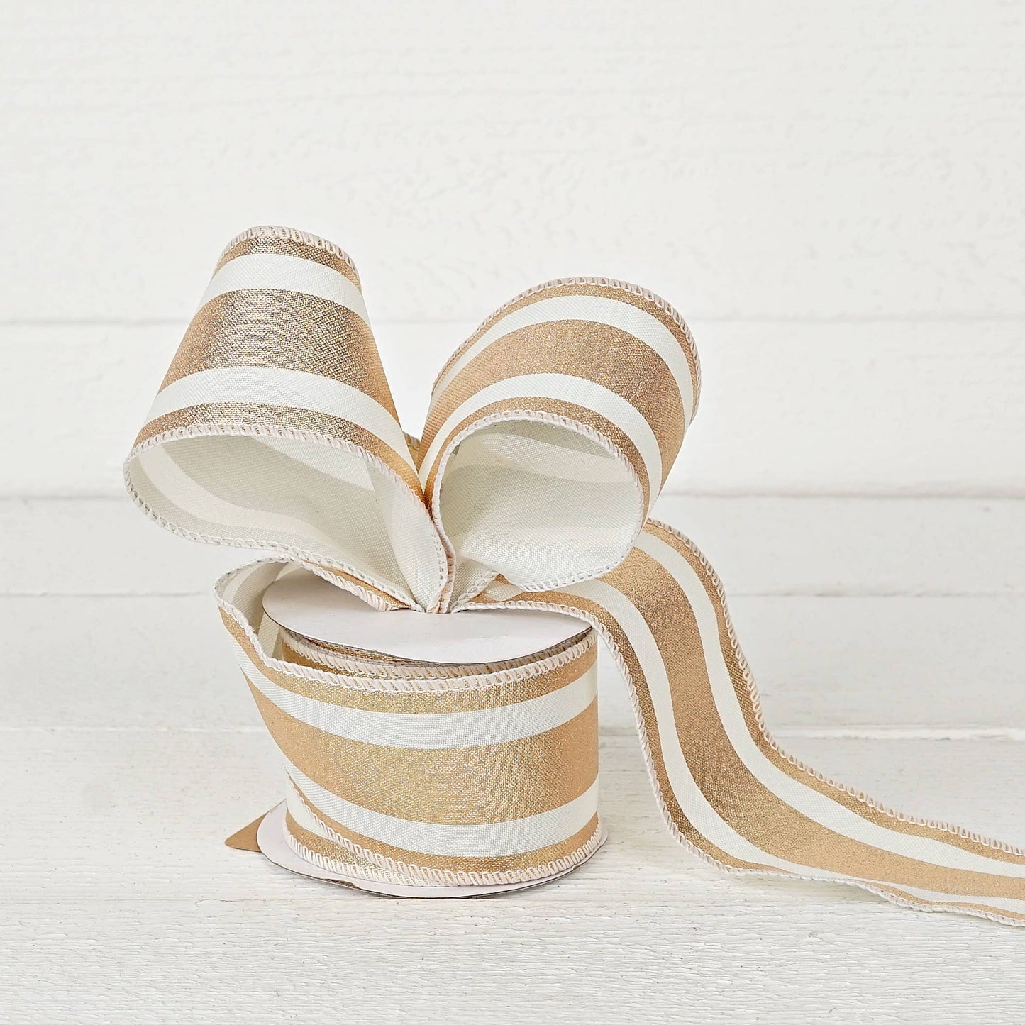R32917-Wired Ribbon-Fabric-Gold and Cream (2.5inW)