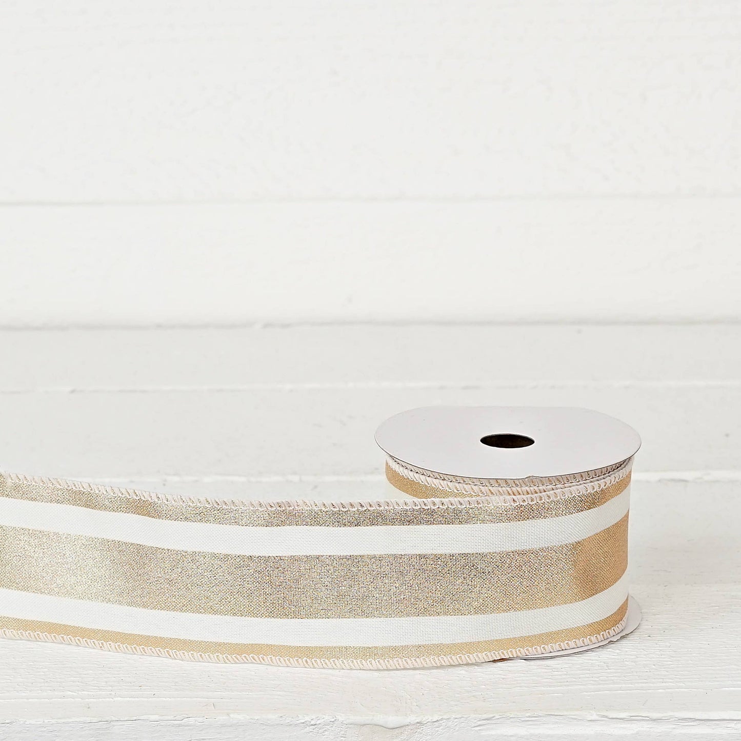 R32917-Wired Ribbon-Fabric-Gold and Cream (2.5inW)