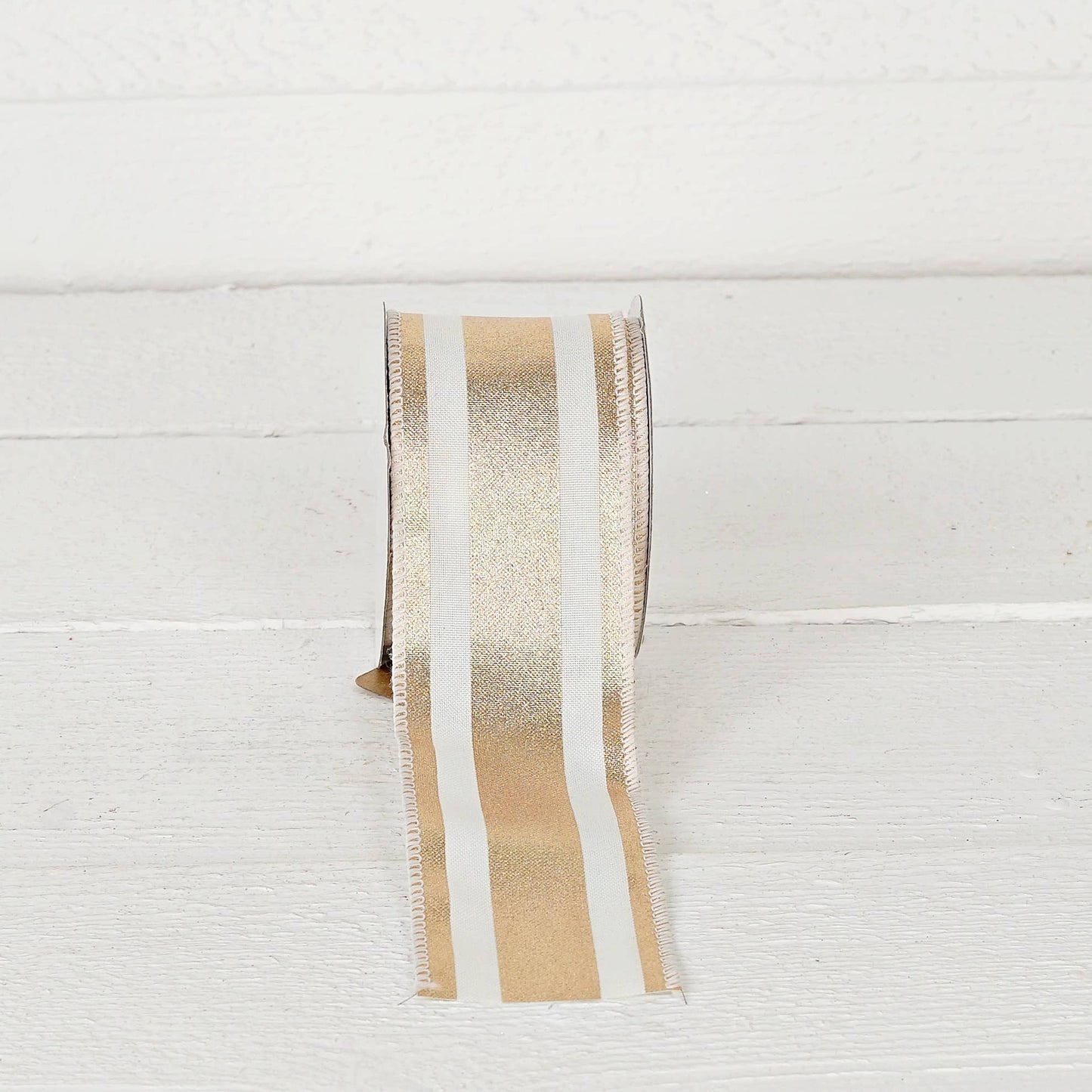 R32917-Wired Ribbon-Fabric-Gold and Cream (2.5inW)