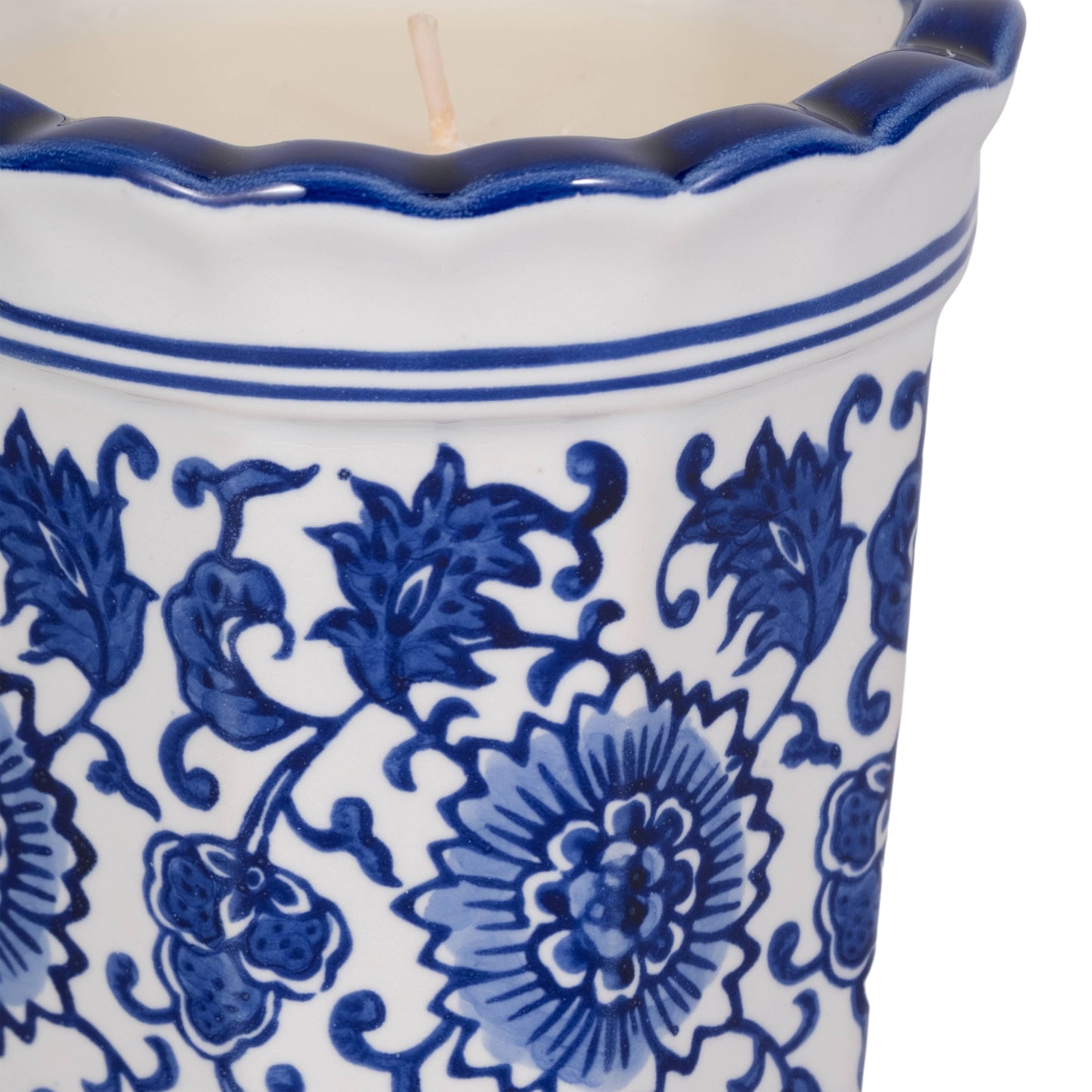 Candle - Blue/White Ceramic Fluted  Chinoiserie, 7 Oz