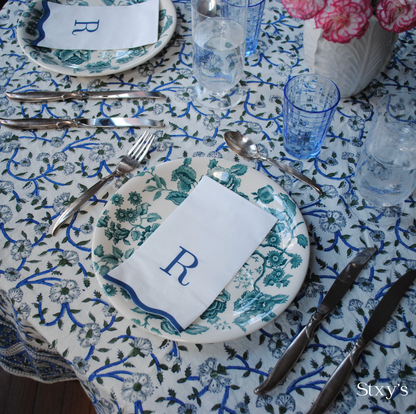 P Initials Letter Monogram Paper Napkins - Blue and White Scalloped