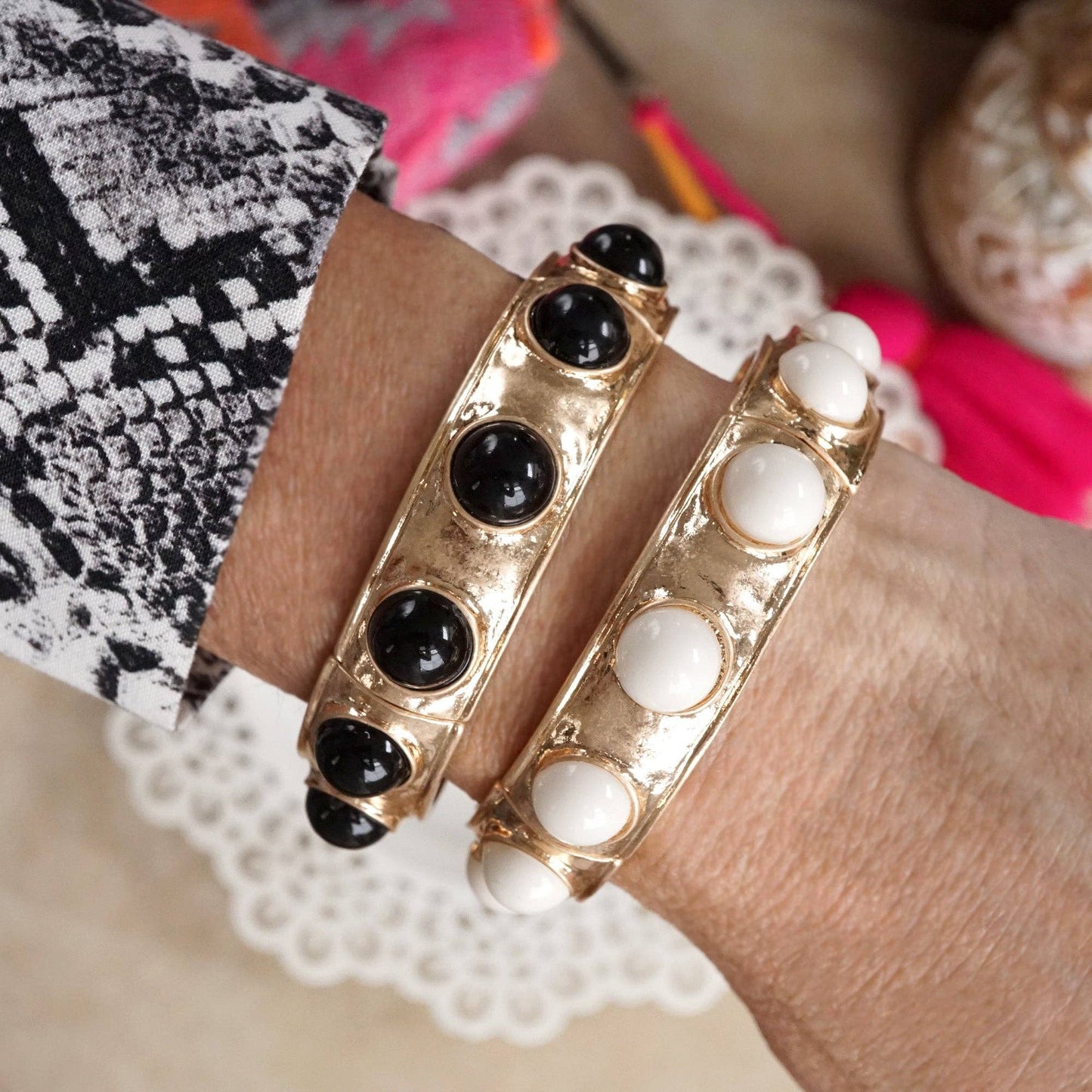 Eternity Statement Bangle Gold Tone Red Blue Brown Green Black Pearl