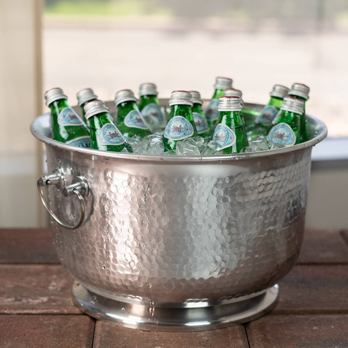 Aluminum Tub with Handles