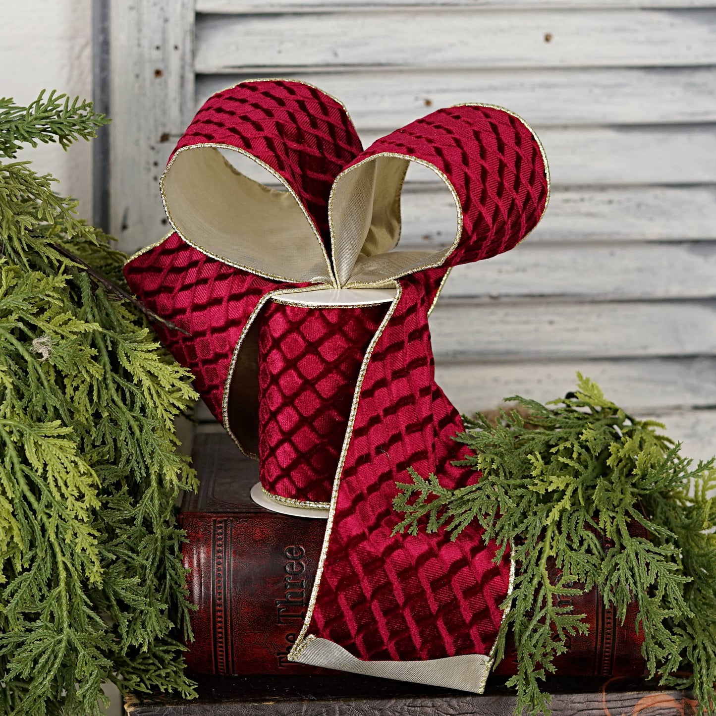 57R1300- Velvet Wired Ribbon-4inx10YD-Burgundy Diamond/Gold