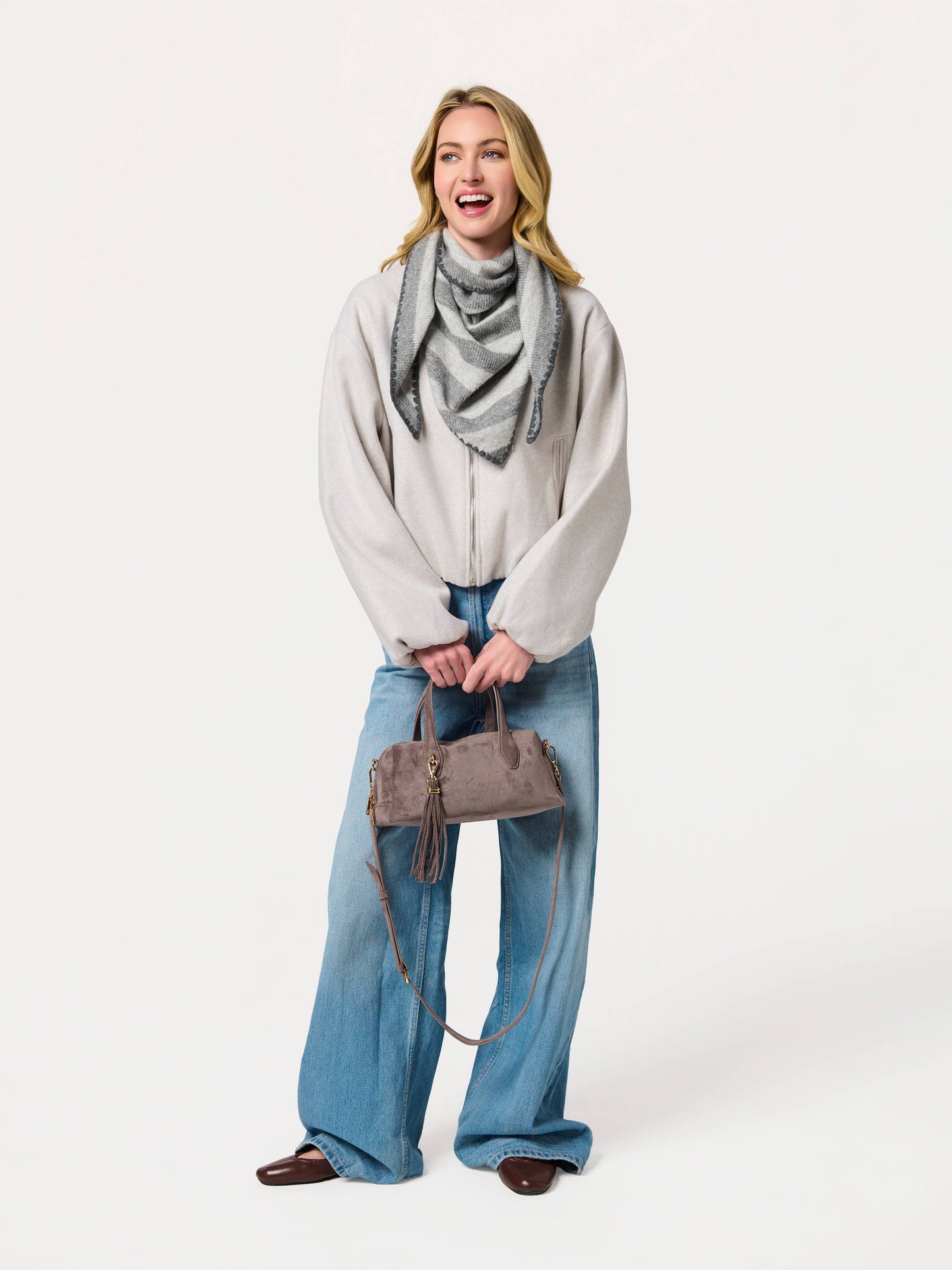 JOY LARGE TRIANGLE SCARF