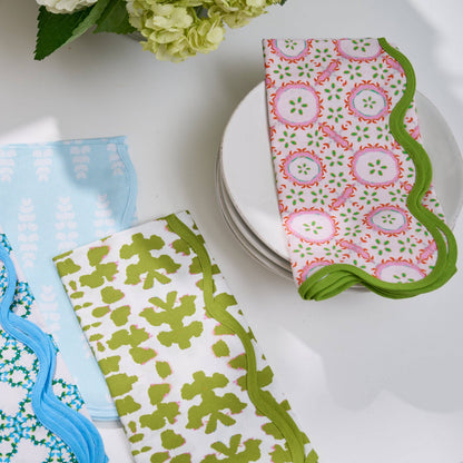 Rosie Scalloped Dinner Napkins - Laura Park