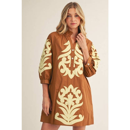 NEW floral applique shift dress