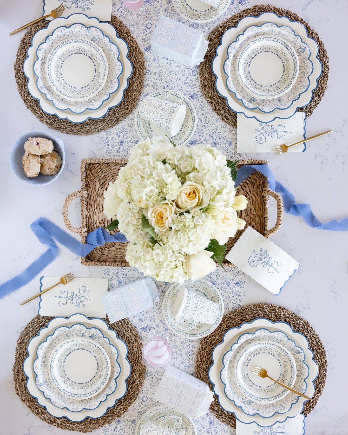 PEM1042 - Pembroke Cream with Blue Edge 12" Paper Plate