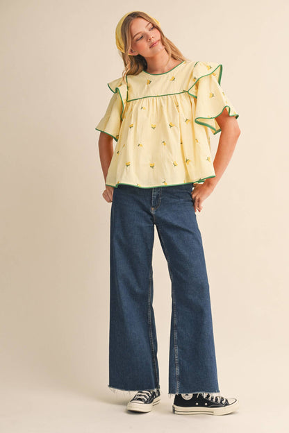LEMON EMBROIDERY CONTRAST PIPING TOP