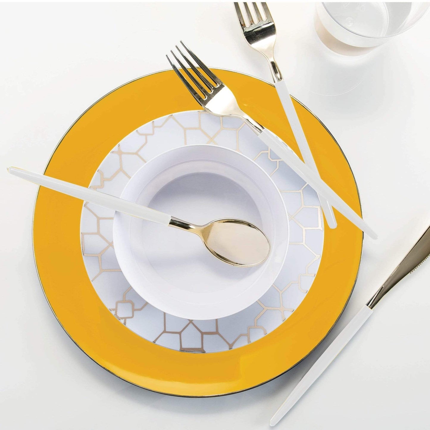 Yellow and Gold Round Plastic Plates | 10 Pack